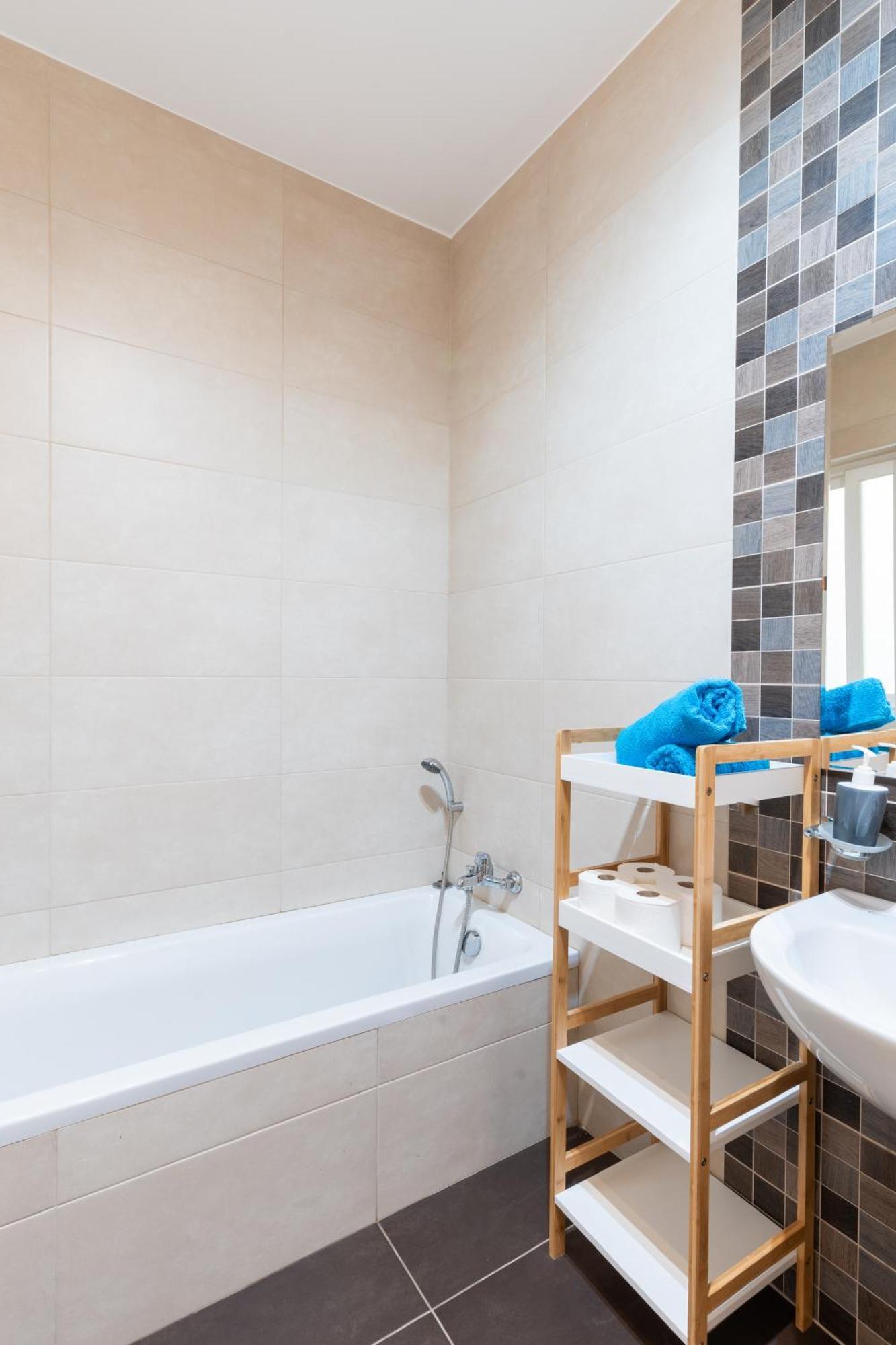 2 Bedroom In Central St Julians Prime Location In Paceville Apt 3 By Vaganza Saint Julian's Exteriér fotografie