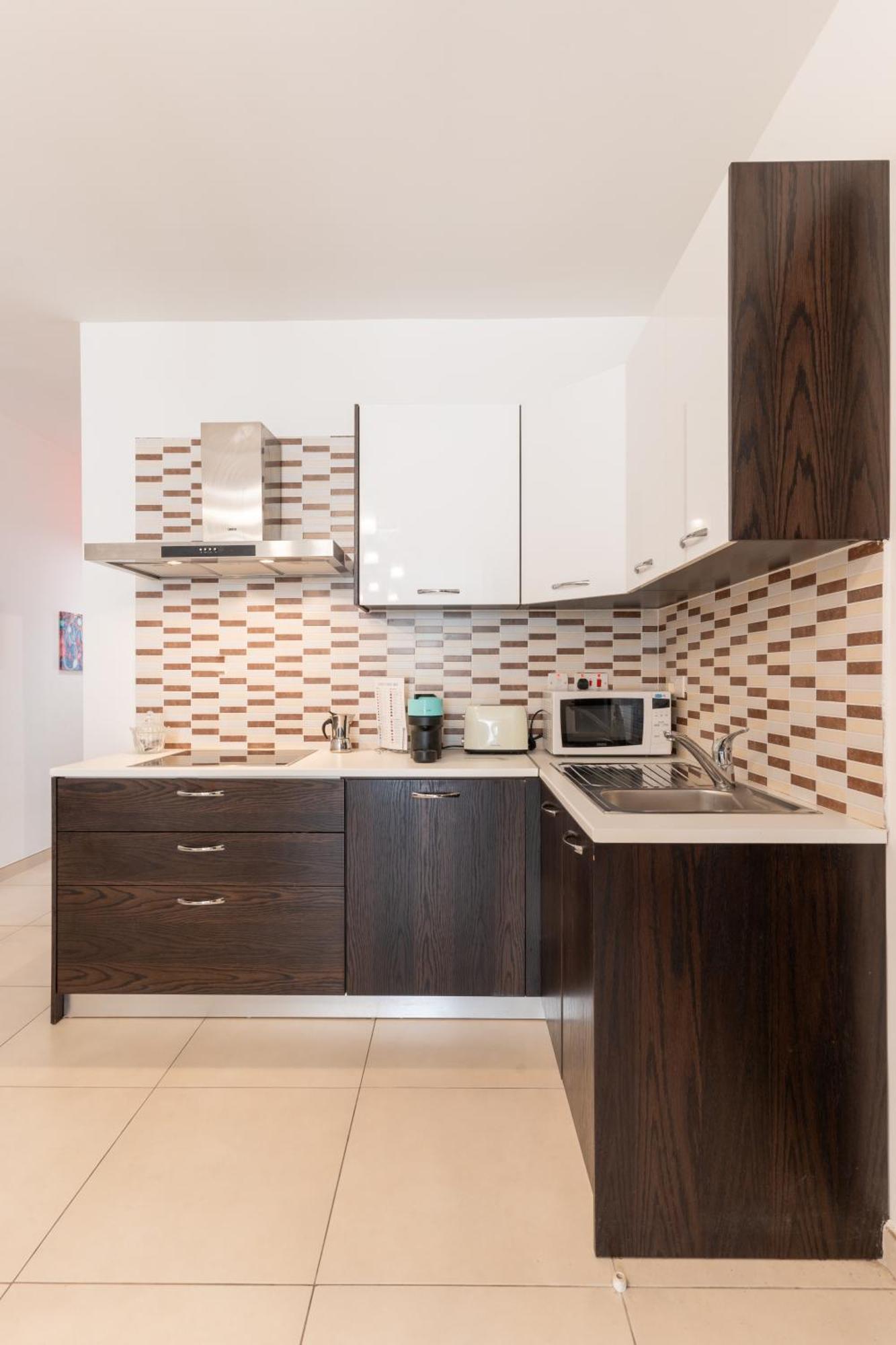 2 Bedroom In Central St Julians Prime Location In Paceville Apt 3 By Vaganza Saint Julian's Exteriér fotografie