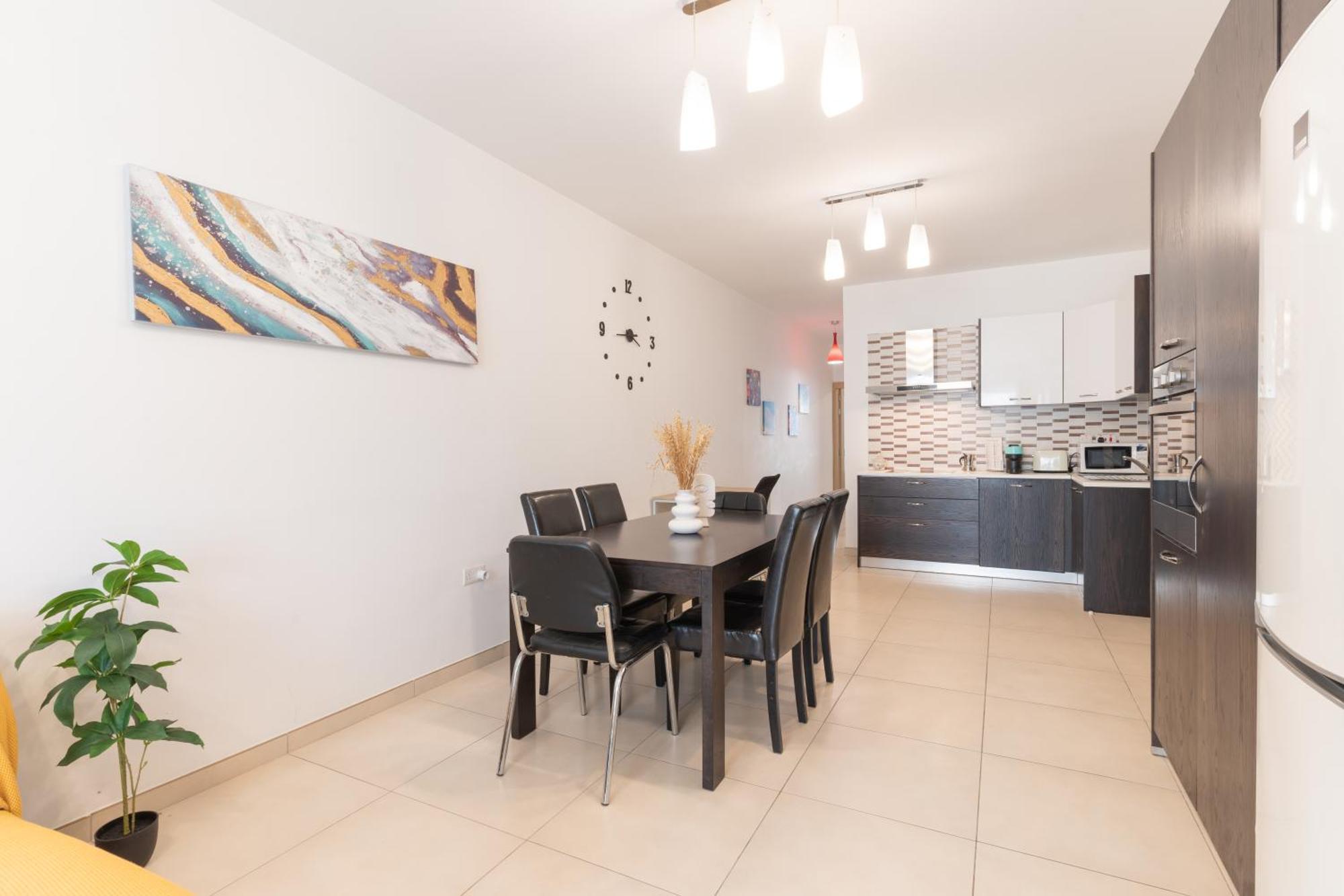 2 Bedroom In Central St Julians Prime Location In Paceville Apt 3 By Vaganza Saint Julian's Exteriér fotografie