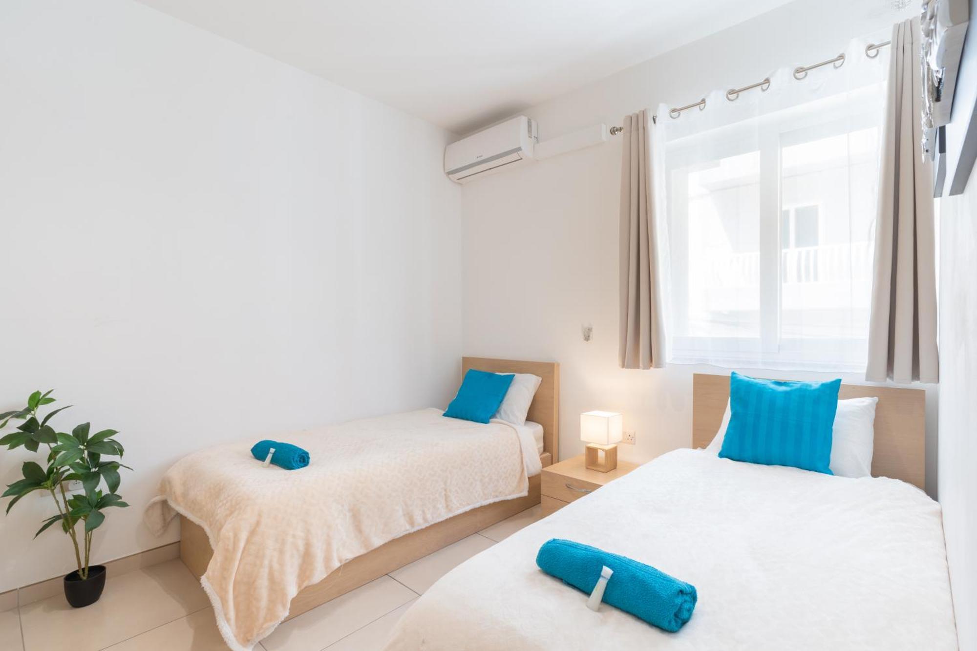 2 Bedroom In Central St Julians Prime Location In Paceville Apt 3 By Vaganza Saint Julian's Exteriér fotografie